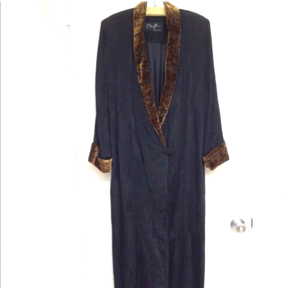 NWT Clayden Black Silk Coat w Antique Gold Burnout Velvet